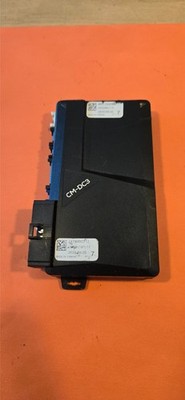 Compustar CM-DC3, a universal remote start / keyless entry control module.  Used