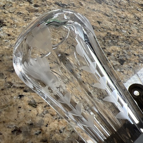 Antique Automobile Bud Vase, Etched Crystal With Silver tone Hardware. - 第 2/11 張圖片