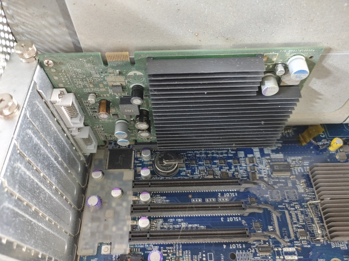 Vintage Apple Mac Pro 1,1 2006 A1186 Dual Intel Xeon 5160 3.0 GHz