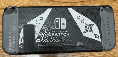 Nintendo Switch Monster Hunter Rise Edition w/ Dock & Joy-Con