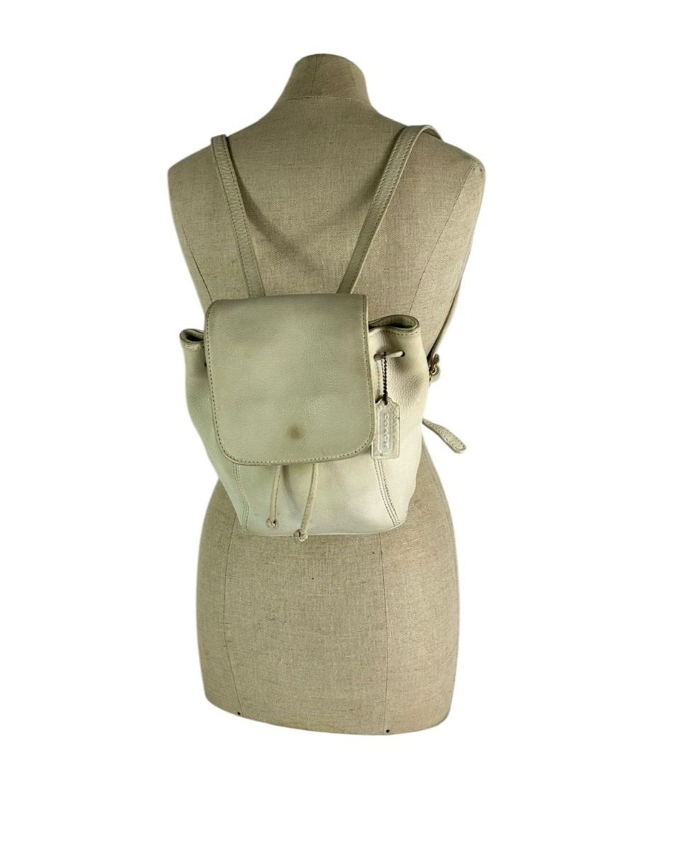 Vintage COACH 4925 Off White Leather Small Backpack Rucksack