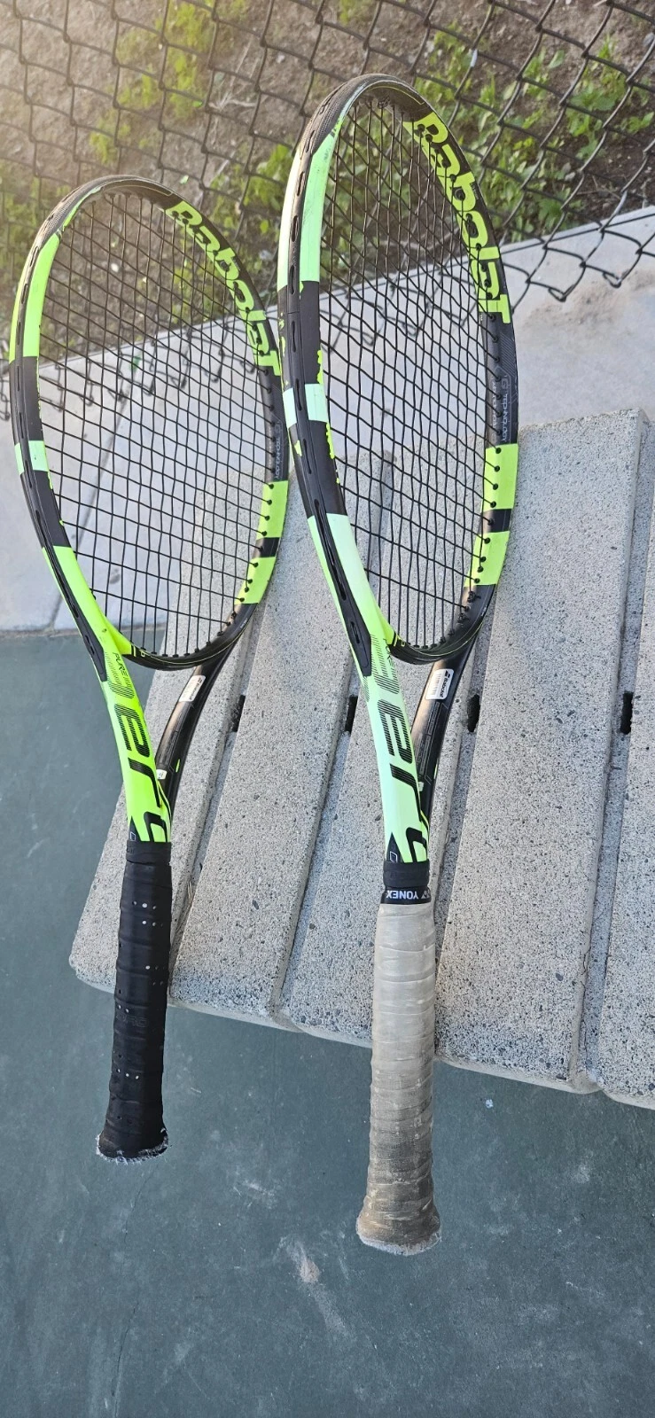 Two Babolat Pure Aero 2016 Tennis Racquets 4 3 8 10.6oz 100 sq inch