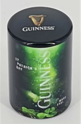 Guinness Push-Up-Flaschenöffner St. Patricks Day Opener Kapselheber Pub (7428-1)