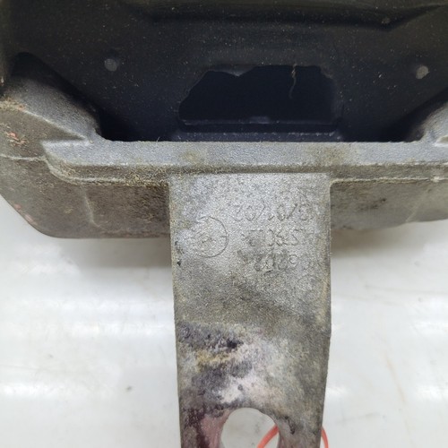 2010 Vauxhall Astra J 1.6 Petrol A16XER Engine Mount Passenger Side 13287953 - Picture 9 of 24