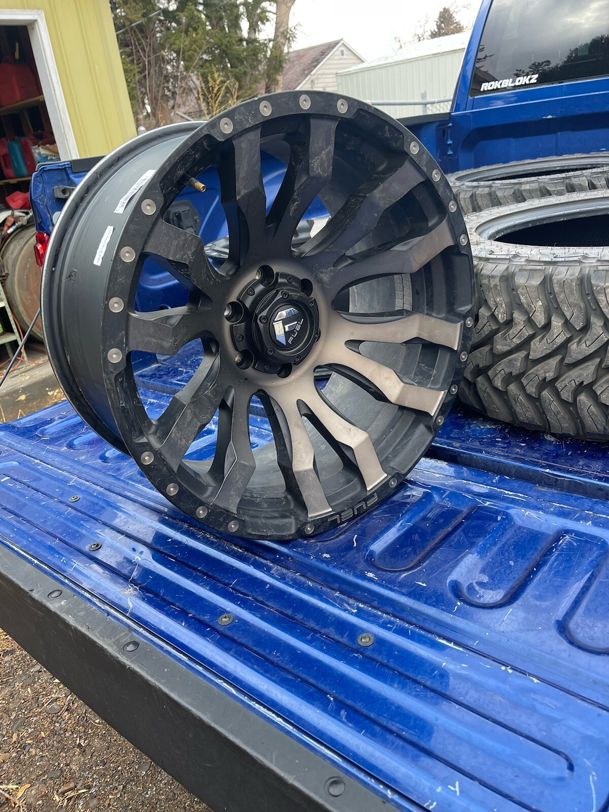 20x10 D674 Fuel Blitz Matte Black & Machined Wheel 6x5.5 (18mm) eBay