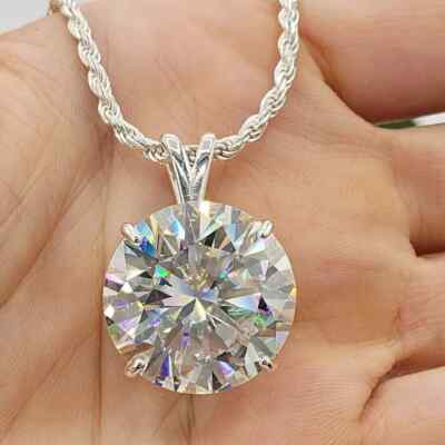 59 Ct Round Shape White Diamond VVS1 Solitaire Pendant White Gold Finish Treated