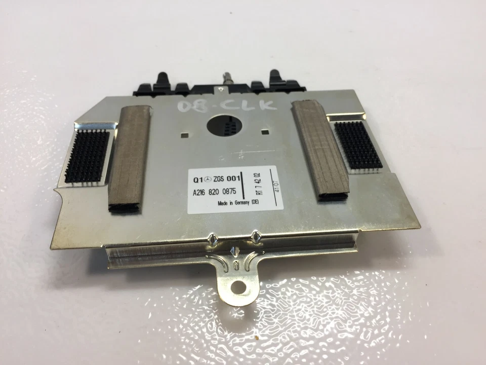 04-09 Mercedes-Benz W209 CLK350 Tapa maletero GPS navegación antena satélite Foto 3 de 4