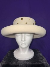 Bollman Doeskin Felt 100 Wool Women's White W/ Gold Studs Hat ORG BOX FOLEYS