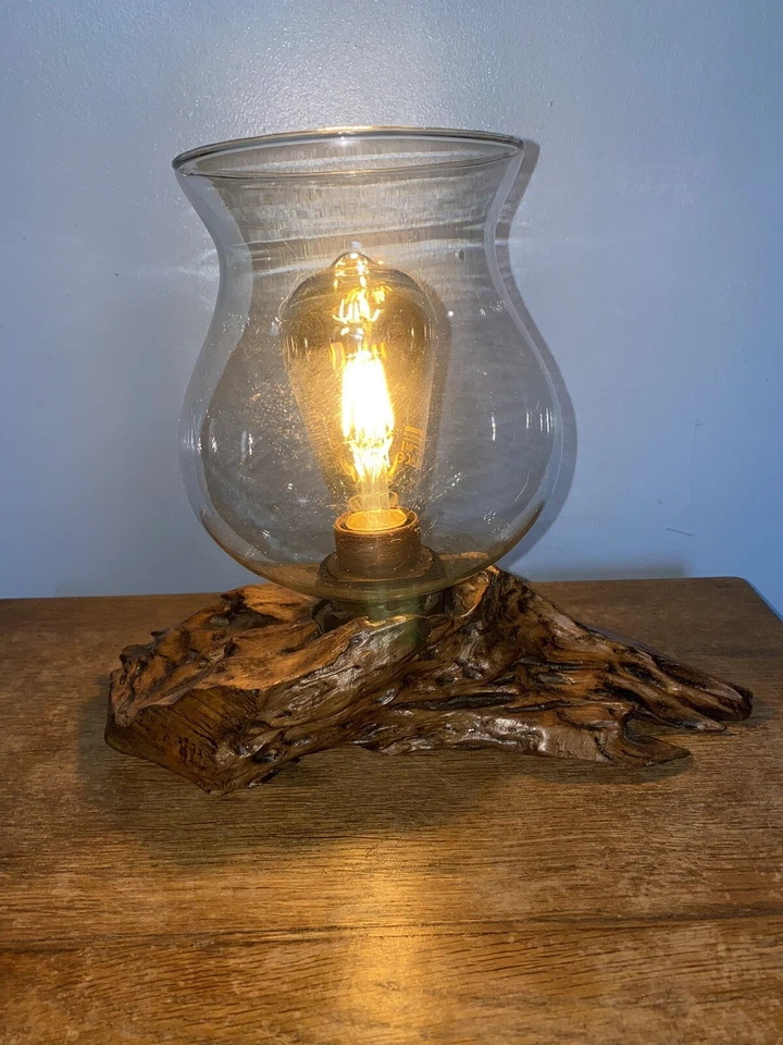 Beautiful Tree Root Electric Lamp. - Image 2 of 4