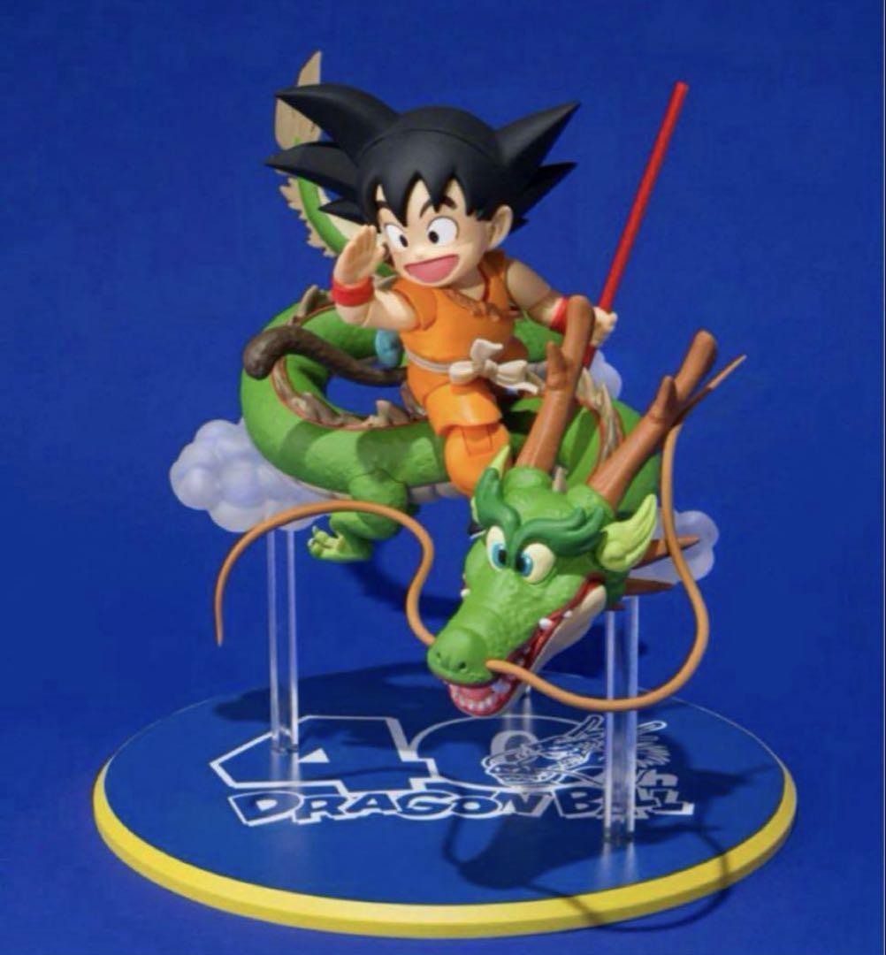 Dragon Ball S.H.Figuarts Son Goku & Dragon 40th Anniversary