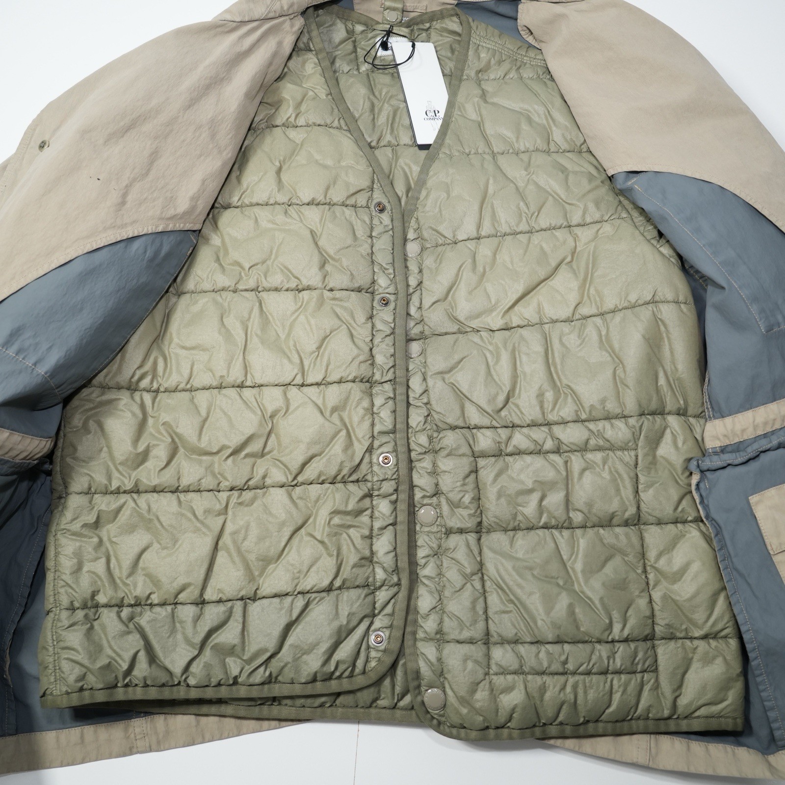 C.P. Company 50 Fili Rubber Jacket 2 In 1   Size 54 (XL) Beige – BNWT thumbnail 5