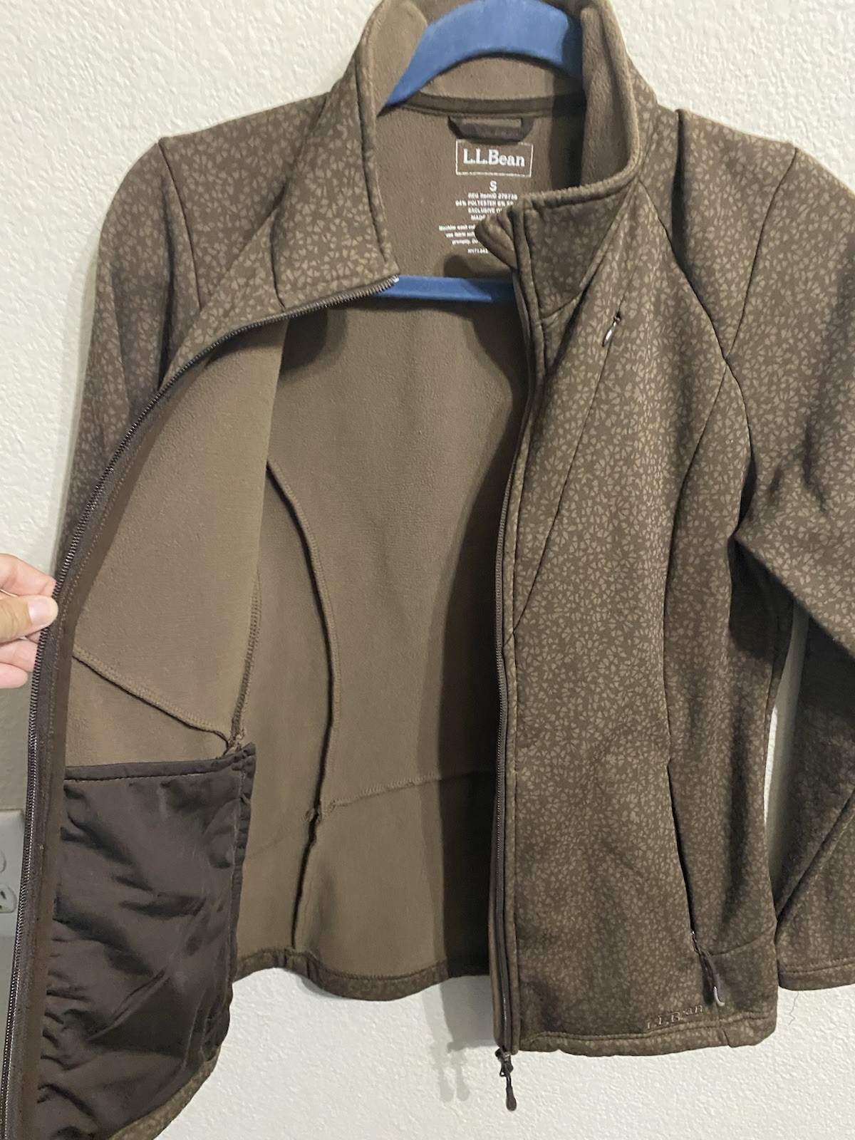 LL Bean Women's  Brown Pattern Polyester Fleece F… - image 9