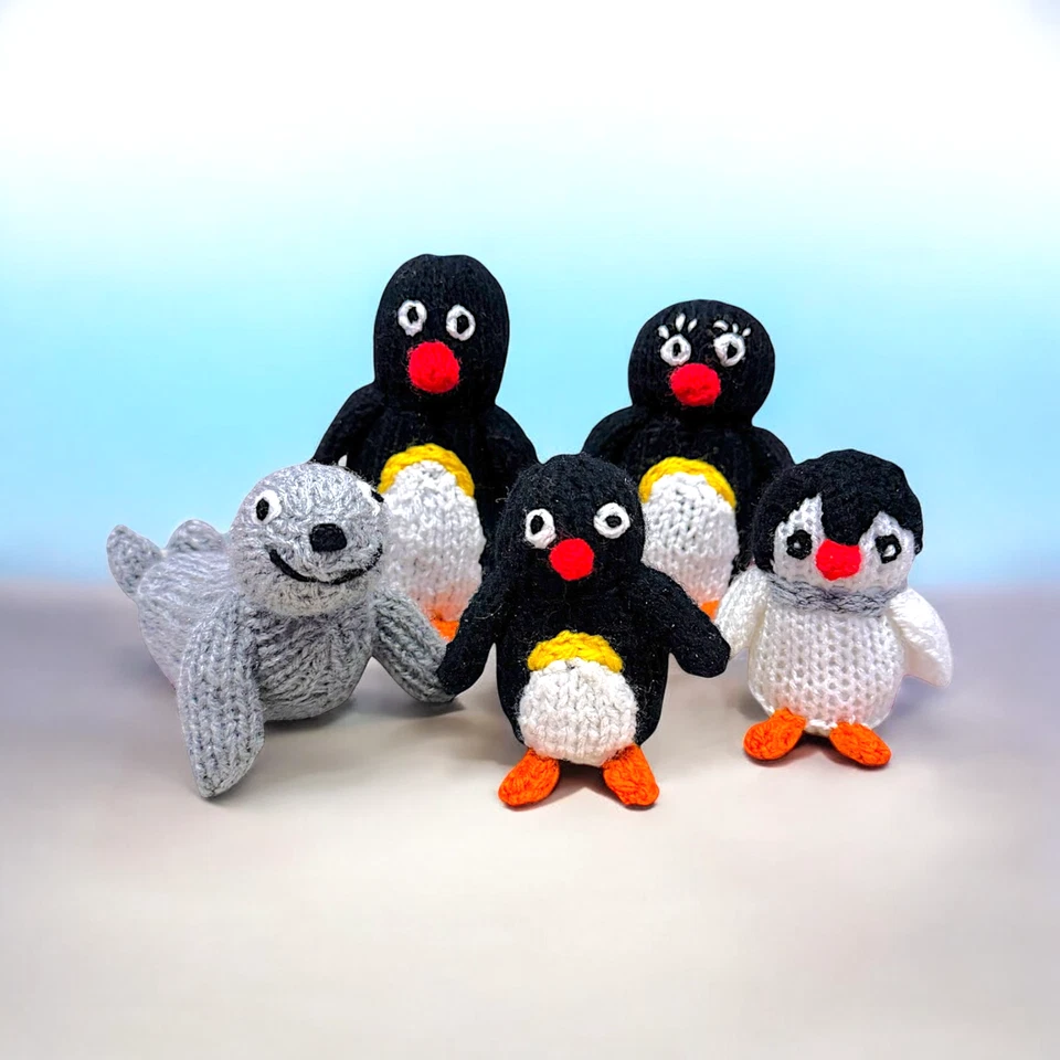 KNITTING PATTERN - Christmas Penguin Family Play Set 12 cms doll figures - Pingu