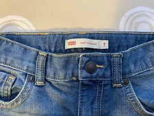 Levi  s Girls Jean Sz7 Straight Leg