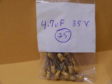 Dipped Tantalum Capacitors Qty 25 4.7uf  35V NOS