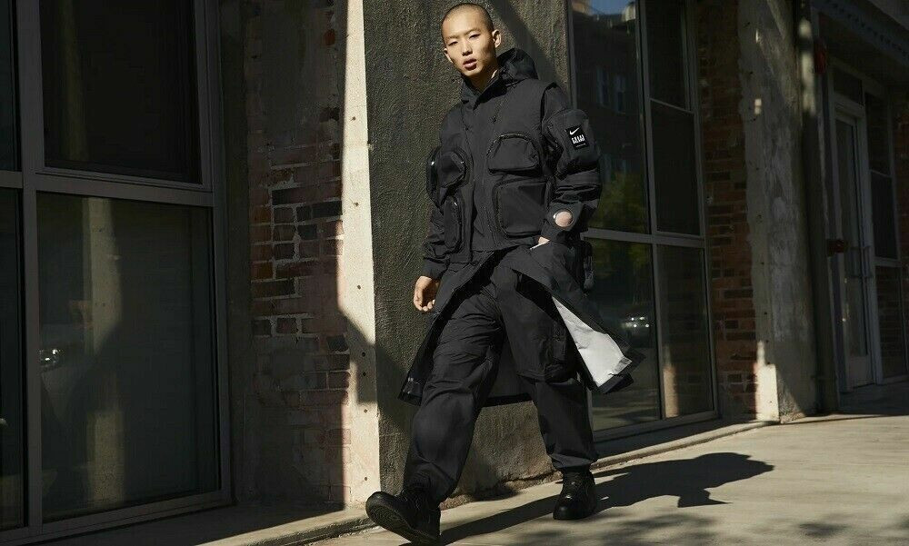 Nike x Undercover NikeLab 2-in-1 Parka Jacket -Black -Size M Nike x Undercover NikeLab 2-in-1 Parka Jacket -Black -Size M