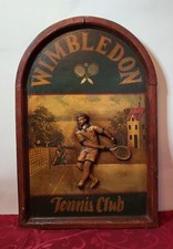 Altes Werbeschild aus Holz  WIMBLEDON Tennis Club Relief