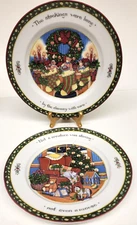 2 Christmas Story Dinner Plates International China - Susan Winget Series 1