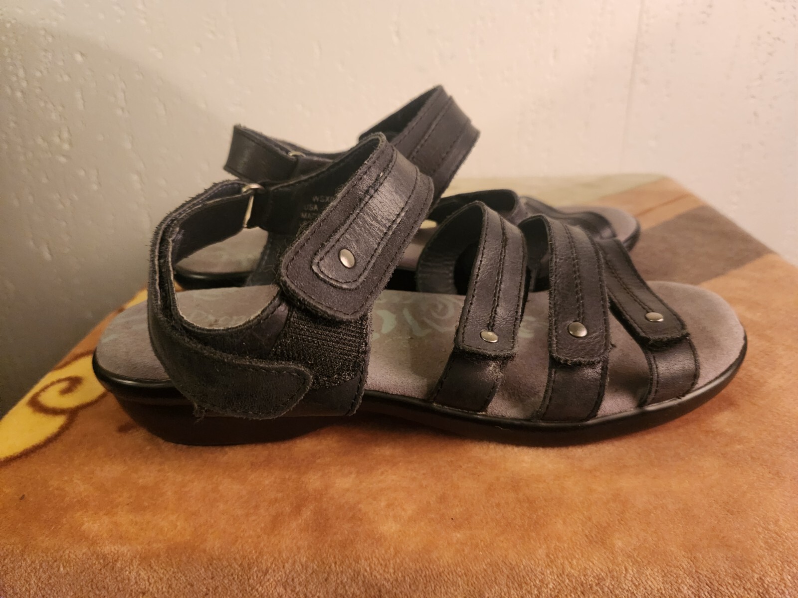 APL Sandali da donna Propet taglia 7 5 W neri con cinturino in pelle #49