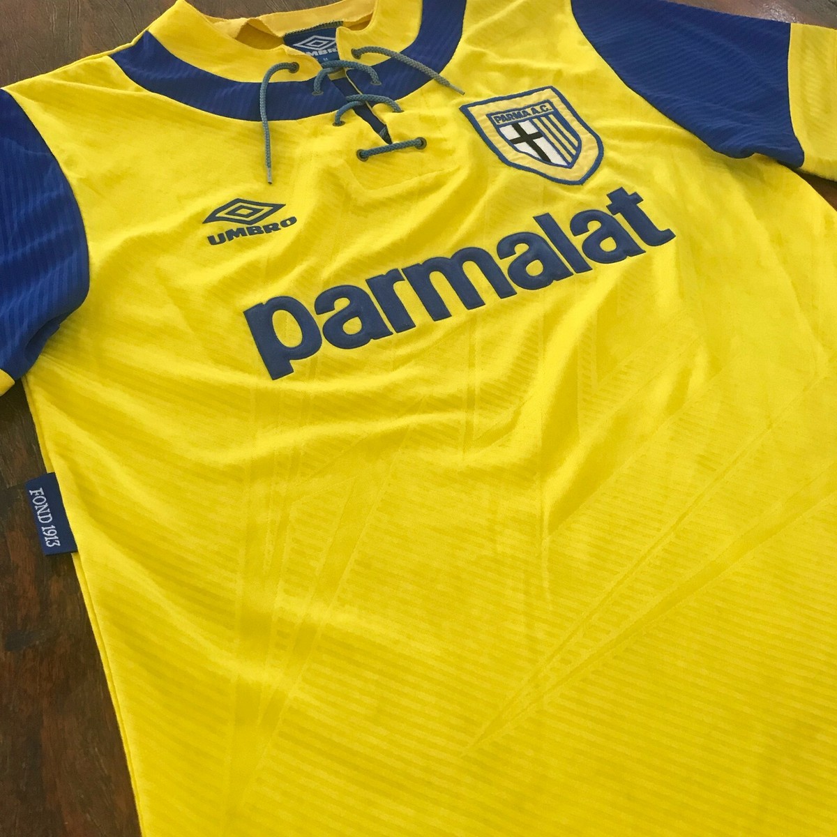 【激レア・90年代】Parma AC（パルマAC）ユニフォーム Umbro 激レア・90年代】Parma AC（パルマAC）ユニフォーム Umbro 希少
