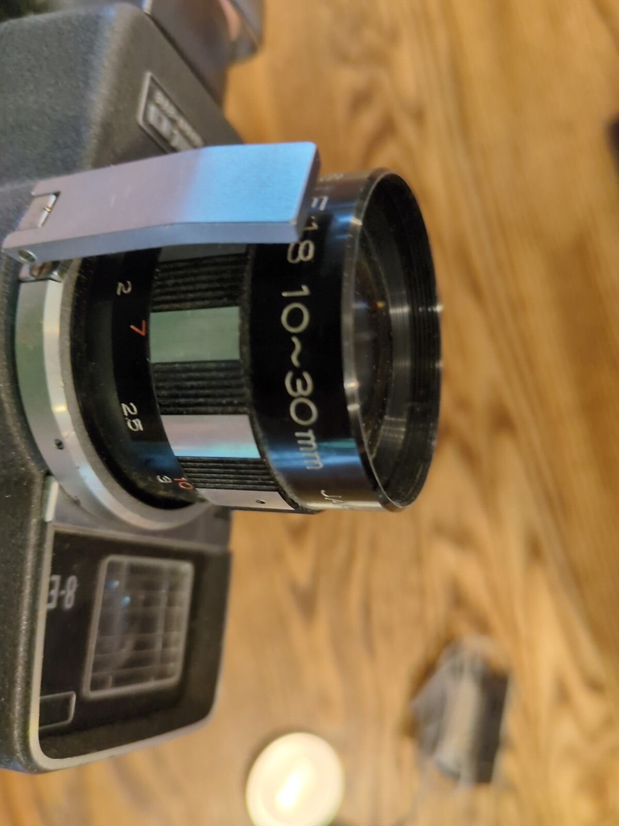 Elmo Zoom 8 EE Auto Eye 8mm With Remote Connector And Zoom Grip