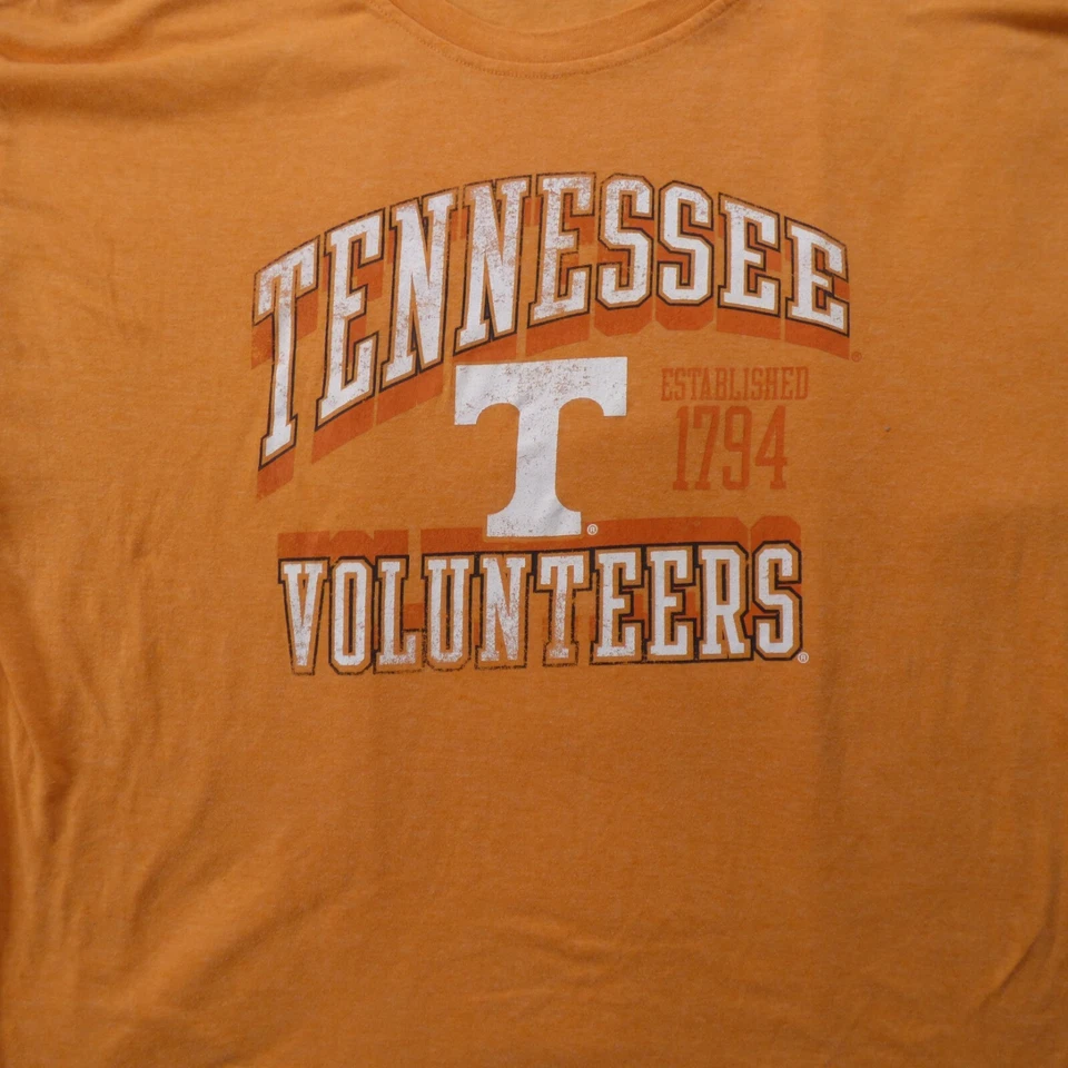 Camiseta de fútbol americano Tennessee Vols logotipo mediano unisex Swoosh Foto 2 de 4