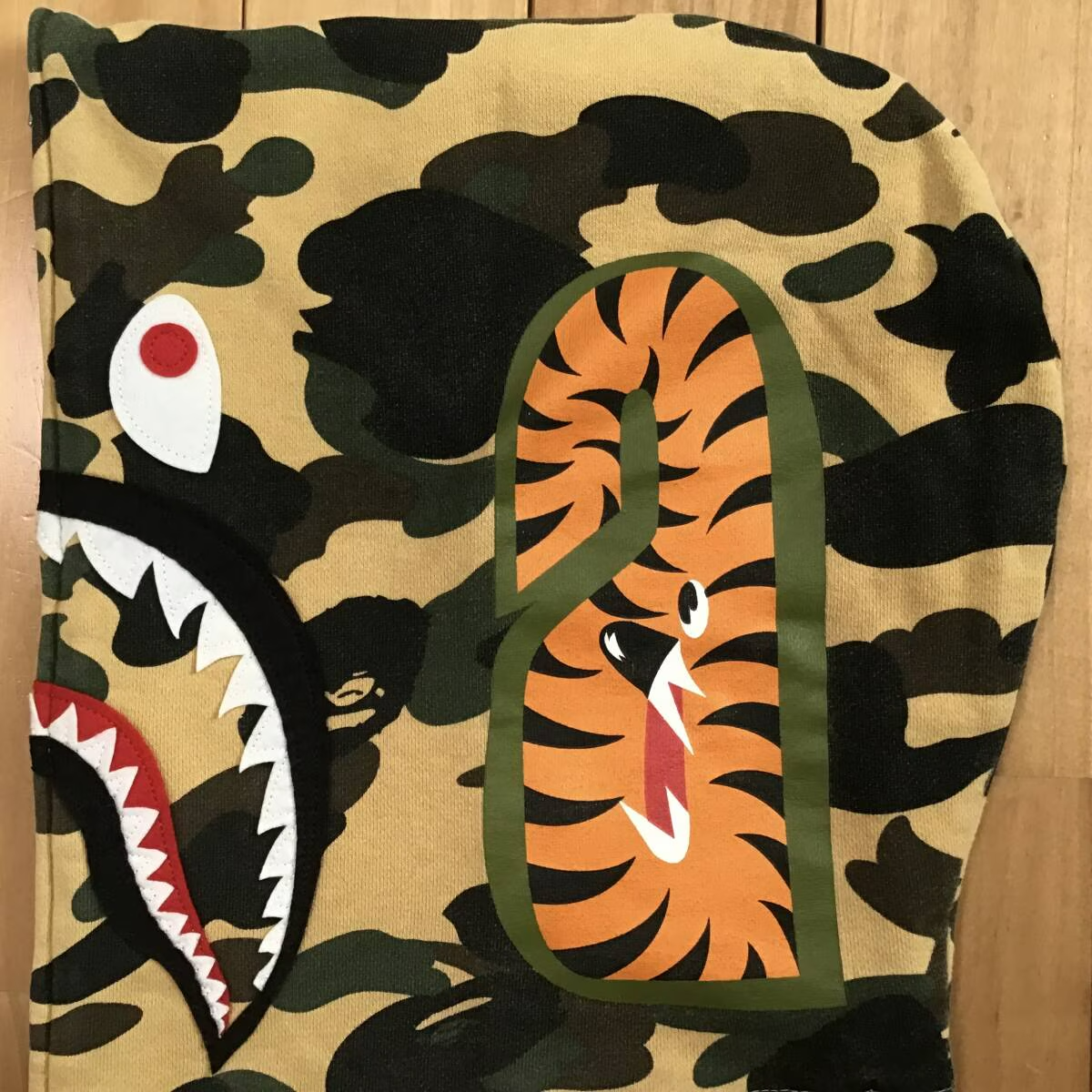 BAPE 1st camo yellow shark full zip hoodie a bathing ape WGM Size