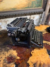 Antique Underwood Typewriter; Vintage thumbnail