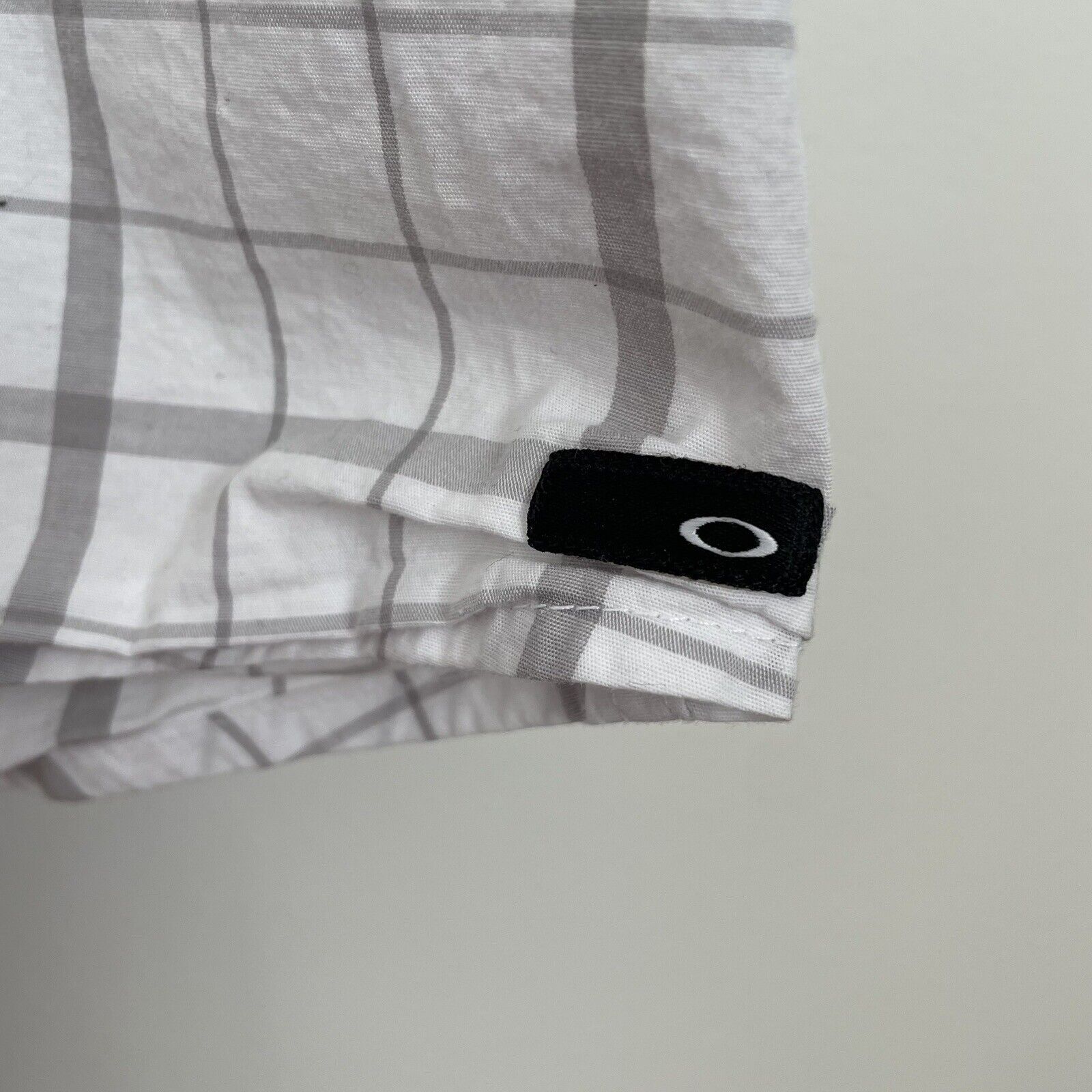 Oakley Mens 2XL XXL Short Sleeve Button Down Shir… - image 15