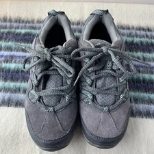 Hi Tec Hiking Shoes Celcius size 6