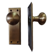Nostalgic Warehouse New York Passage Door Knob Set Antique Brass with SCRATCH