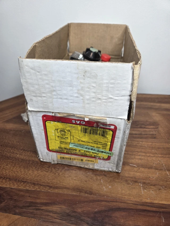 ROBERTSHAW 6910794 PROTECTOR DE LLAMA B VÁLVULA DE CONTROL DE GAS NAT GAS SOLO 64-LF8-376 Foto 4 de 4