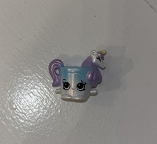 Shopkins Season 9 Precious Unicorn Pet-Pod An...