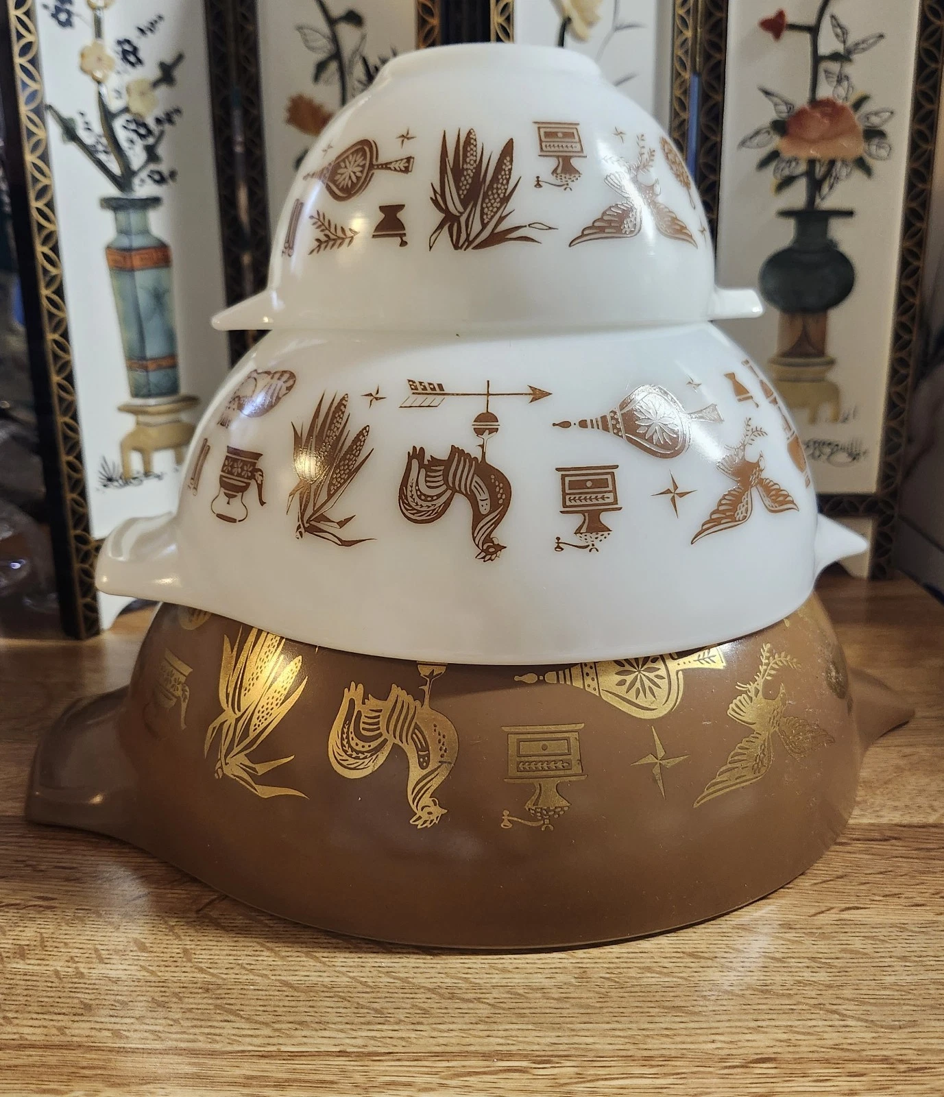 Vintage Pyrex Early American Cinderella Mixing Bowls Set of 3