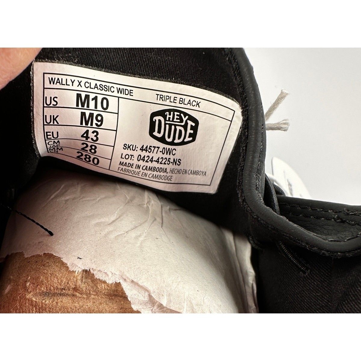 に HEY DUDE MEN'S WALLY X SLIP-ON SNEAKER TRIPLE BLACK SIZE 10 NWT