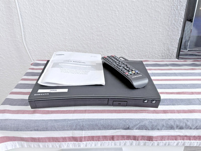 3D Blu-Ray SAMSUNG BD J5500 Bluray mit Handbuch DVD Player HDMI USB LAN
