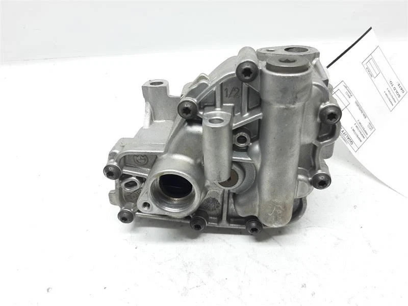 Масляный насос двигателя 7838311 BMW M3 2008-2013 OEM - Изображение 4 из 4