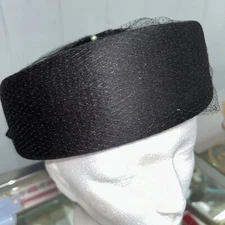 Movie Production STARFIRE Pillbox Melange 1960s Henry Pollack New York Hairpin