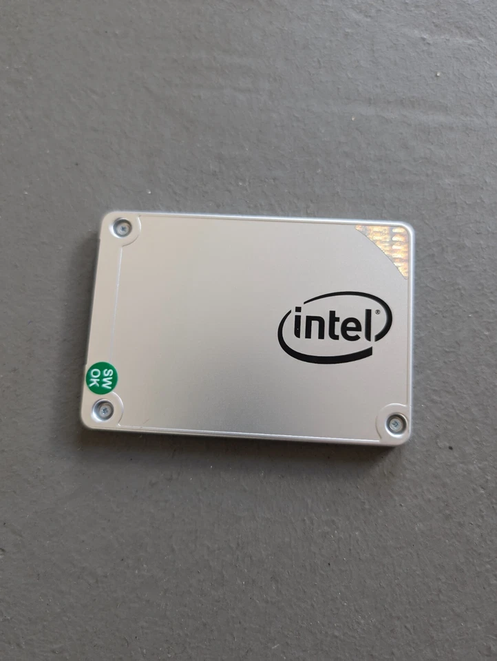Intel SSDSC2KW120 SSD 540 Series 120GB 2,5" Interne Festplatte