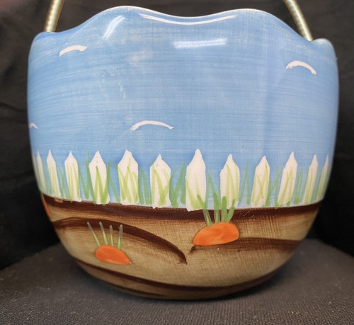 Bunnies Rabbits Farm Scene Egg Shaped Ceramic Basket Planter Hand Painted Decor - Bild 6 von 10