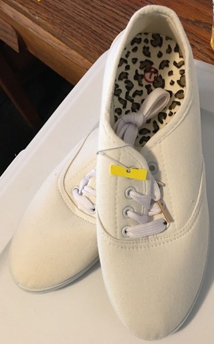 Zapatos de tenis blancos apagados para mujer talla 7-9 con cordones planos artesanos de lona lisos de verano - Imagen 16 de 16