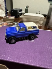 Vintage 1980 Hot Wheels Blue/White Ford Bronco Diecast 1:64 80s Toy Truck