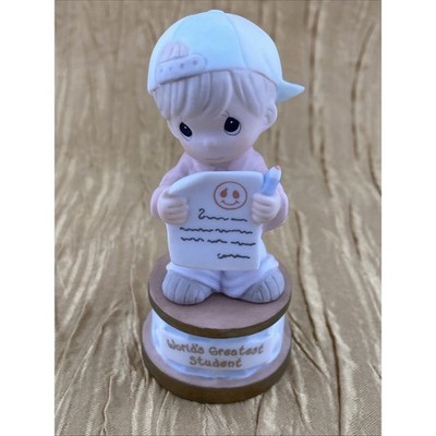 Precious Moments Boy Figurine 1998  Worlds Greatest Student  491586 *