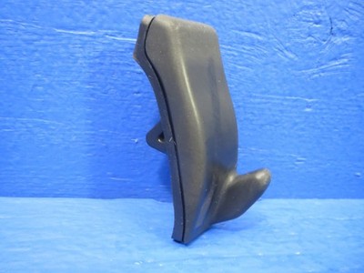 96-02 TOYOTA 4RUNNER REAR LIFTGATE WIPER ARM HOLDER BRACKET, HOOK. JAPAN. b34