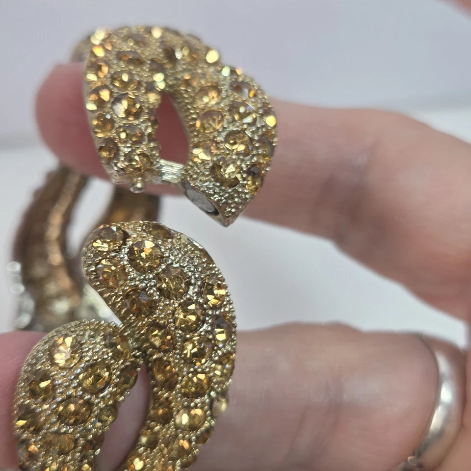 Brazalete abrazadera brazalete retorcido racimo diamantes de imitación pavé tono dorado grueso deslumbrante Foto 3 de 4