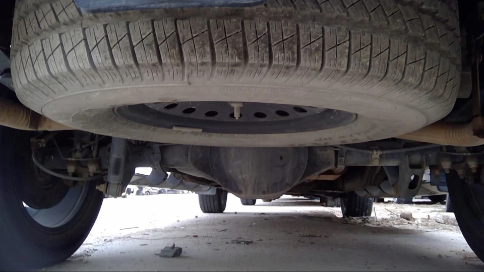 (LOCAL PICKUP ONLY) Rear Bumper Classic Style Opt VT5 Fits 14-19 SIERRA 1500 PIC Foto 3 de 4