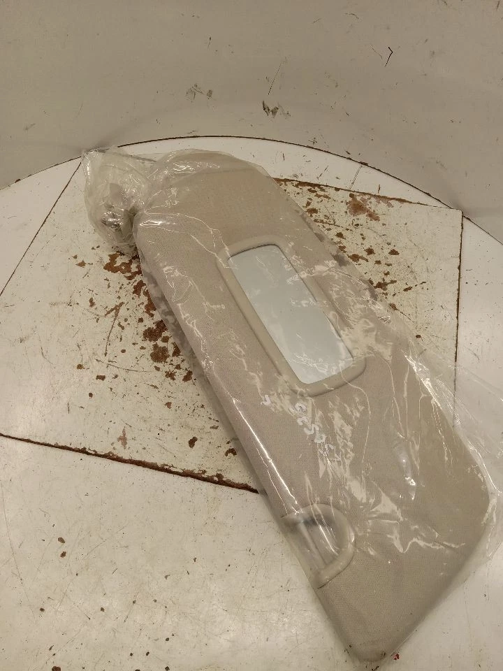 Солнцезащитный козырек для правостороннего пассажира без подсветки подходит для CARAVAN 1403727 11-20 годов выпуска - Изображение 3 из 4