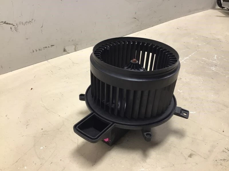 Dodge Grand Caravan 2011 2017 soplador delantero motor fábrica Foto 4 de 4