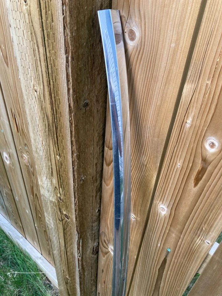 1965 Ford Galaxie Custom 500 XL acabamento traseiro original - Imagem 3 de 4