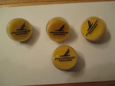 Piedmont Airlines Beck no buff quick shoe shine 4 piece lot Advertising
